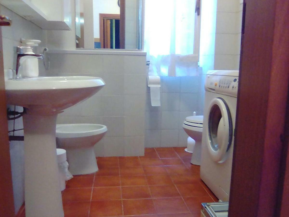 Lorenzo Apartment Levanto Buitenkant foto