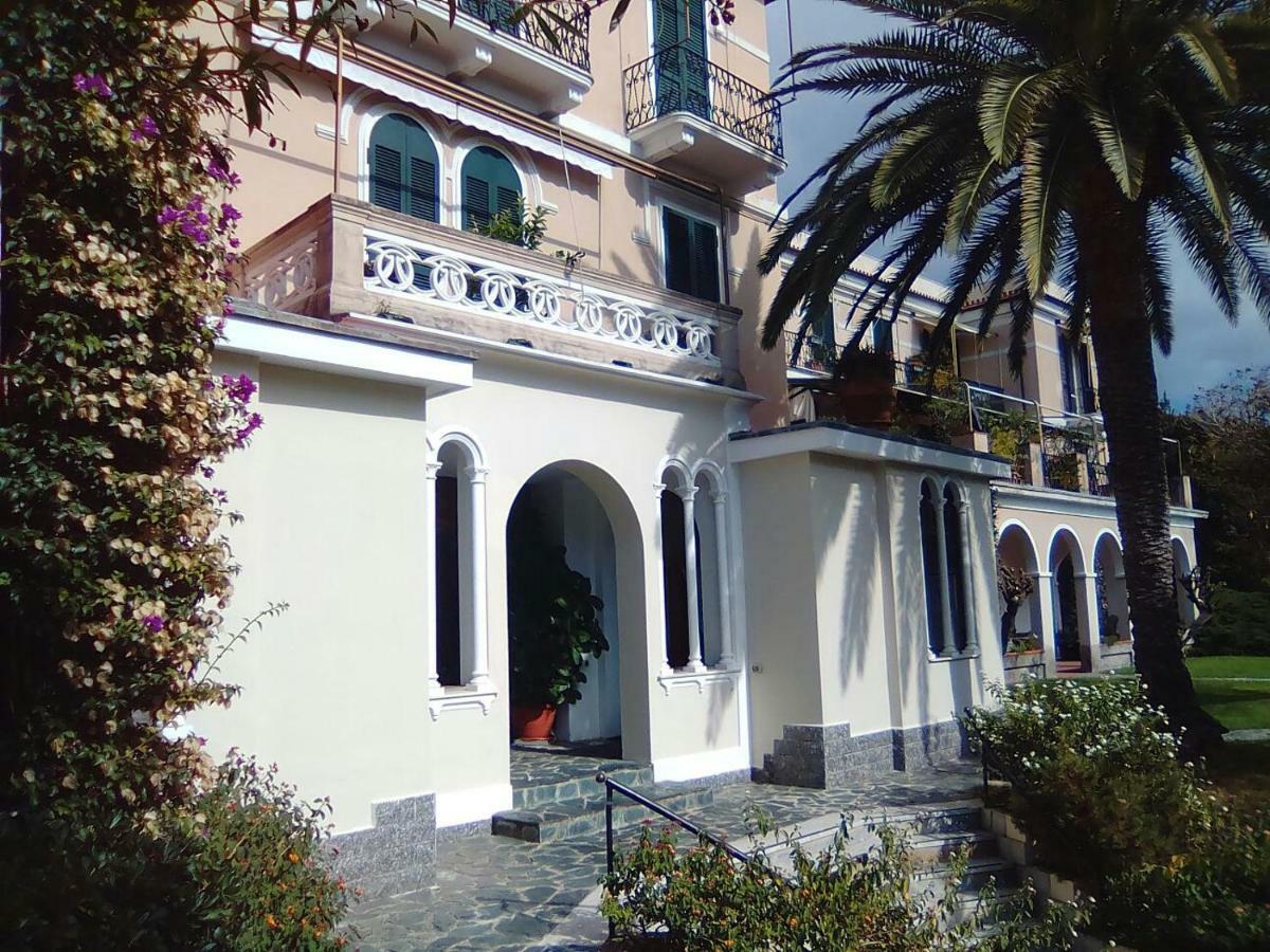 Lorenzo Apartment Levanto Buitenkant foto